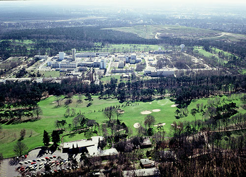 Erdfunkstelle,
 Übersicht Areal